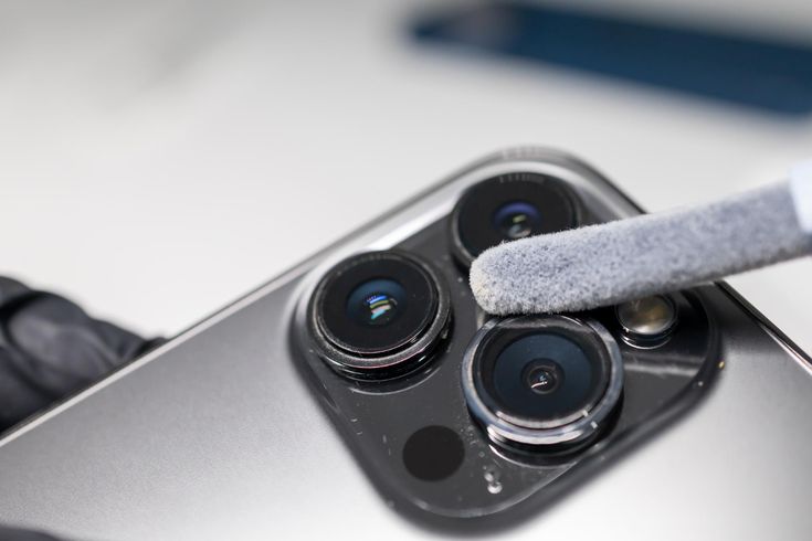 iPhone camera repair without replacing the phone