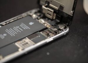 When Should You Replace Your iPhone Battery