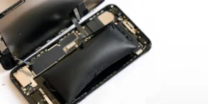 iPhone Battery Is Swollen or Bulging