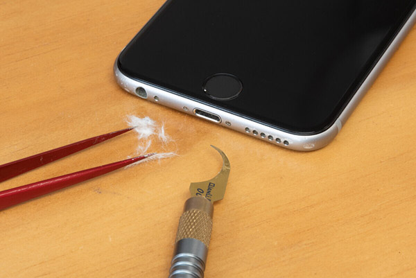 How To Clean an iPhone Charging Port