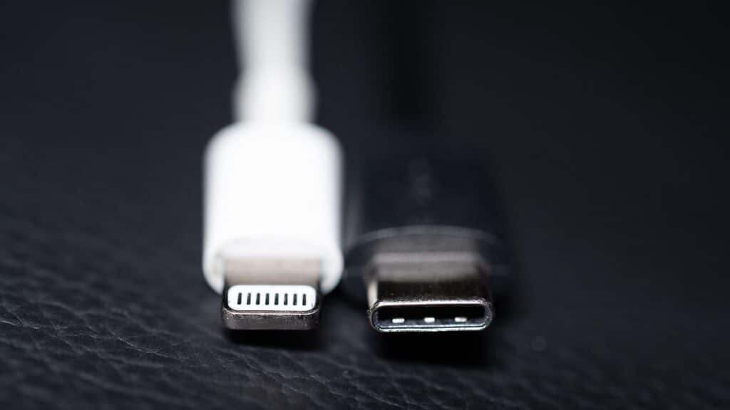 Lightning Port vs USB-C