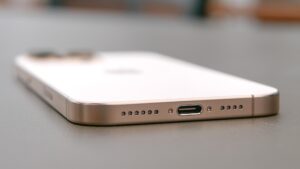 Why Your iPhone Charging Port Gets Dirty