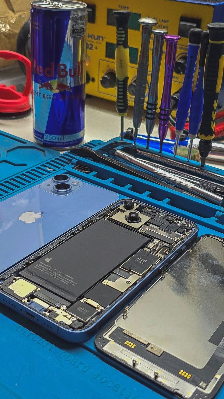 iPhone battery replacement in Ocala, Florida